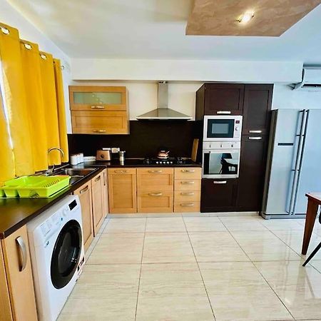 Duplex Whiskey Home 200M Away From The Sea And The Square St. Paul's Bay Exterior photo